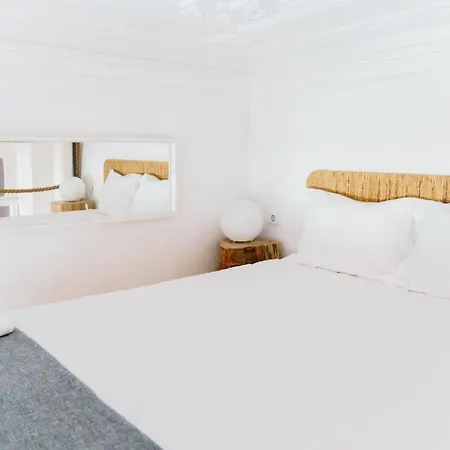 The Loft 333 *